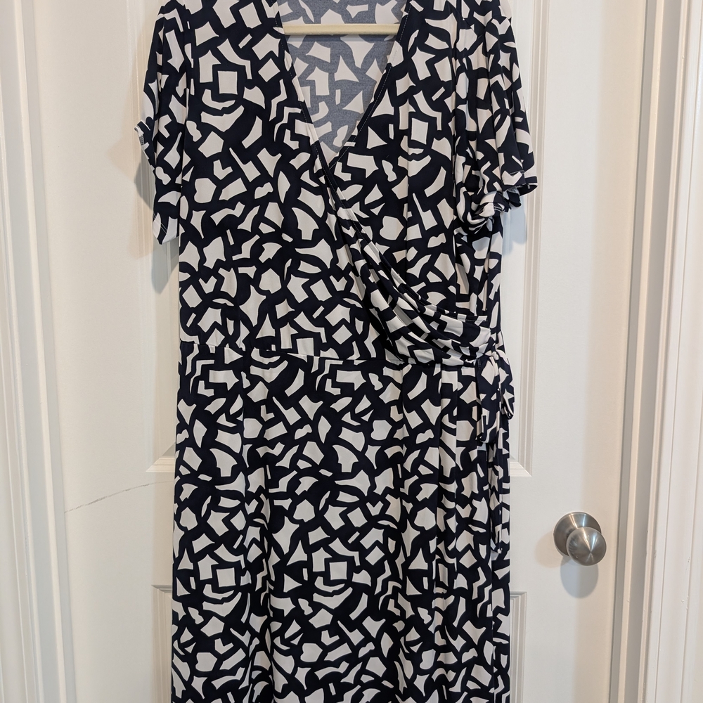 Susan Graver Navy and White Abstract Wrap Dress